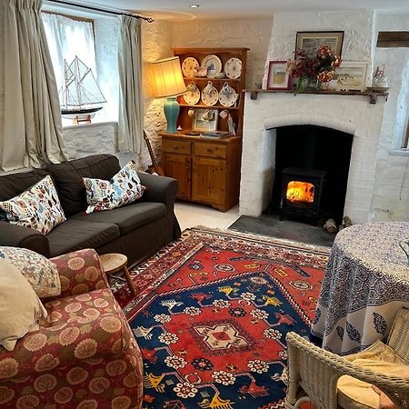 Cosy Boathouse Cottage By The Sea With Log Burner Bucks Mills エクステリア 写真